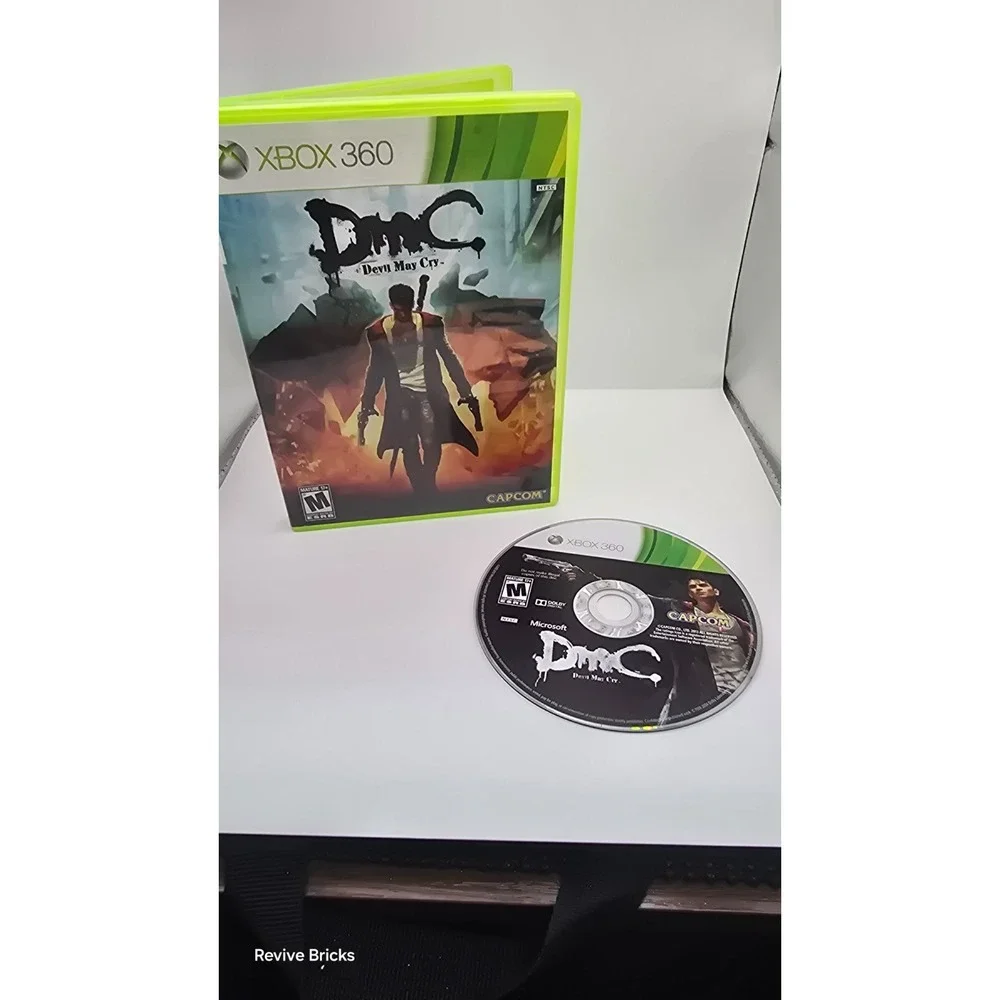 DmC: Devil May Cry (Microsoft Xbox 360, 2013) Game and Case Tested Working Great